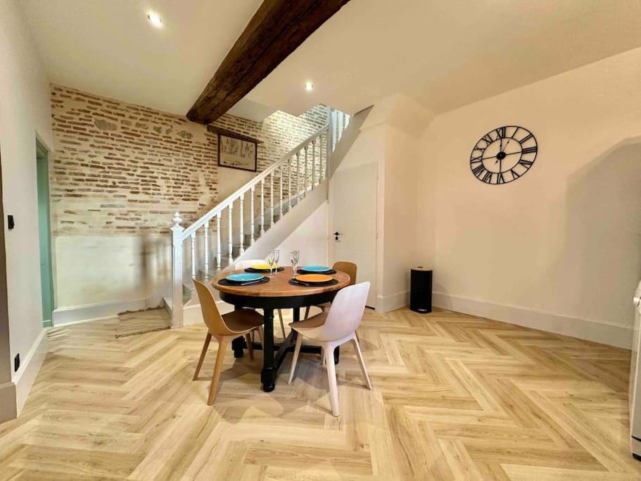 La Maison Des Cours - Wifi - Centre Ville Мулин Екстериор снимка