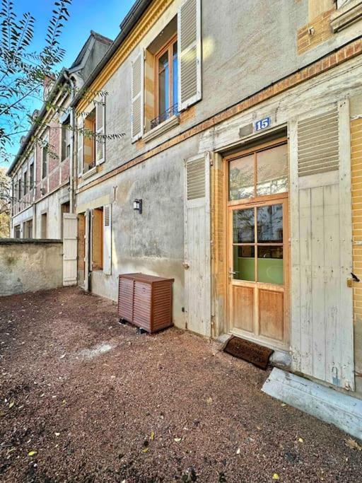 La Maison Des Cours - Wifi - Centre Ville Мулин Екстериор снимка