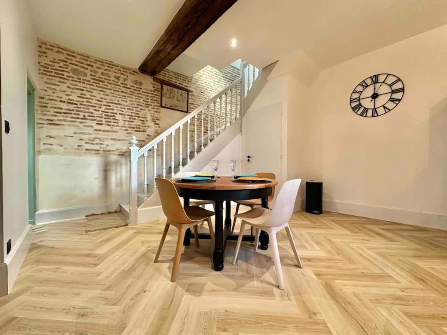 La Maison Des Cours - Wifi - Centre Ville Мулин Екстериор снимка